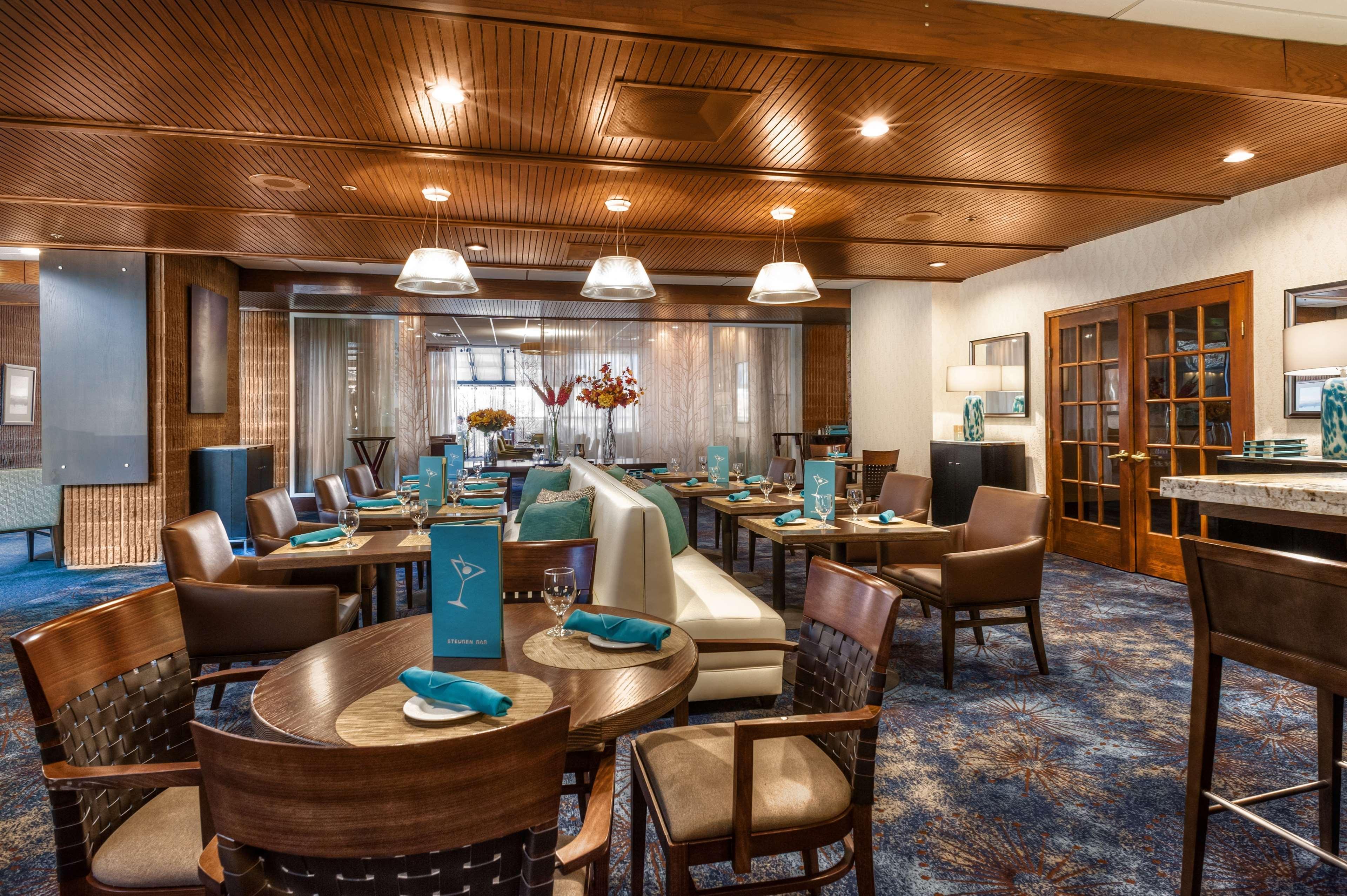 Radisson Hotel Корнинг Екстериор снимка
