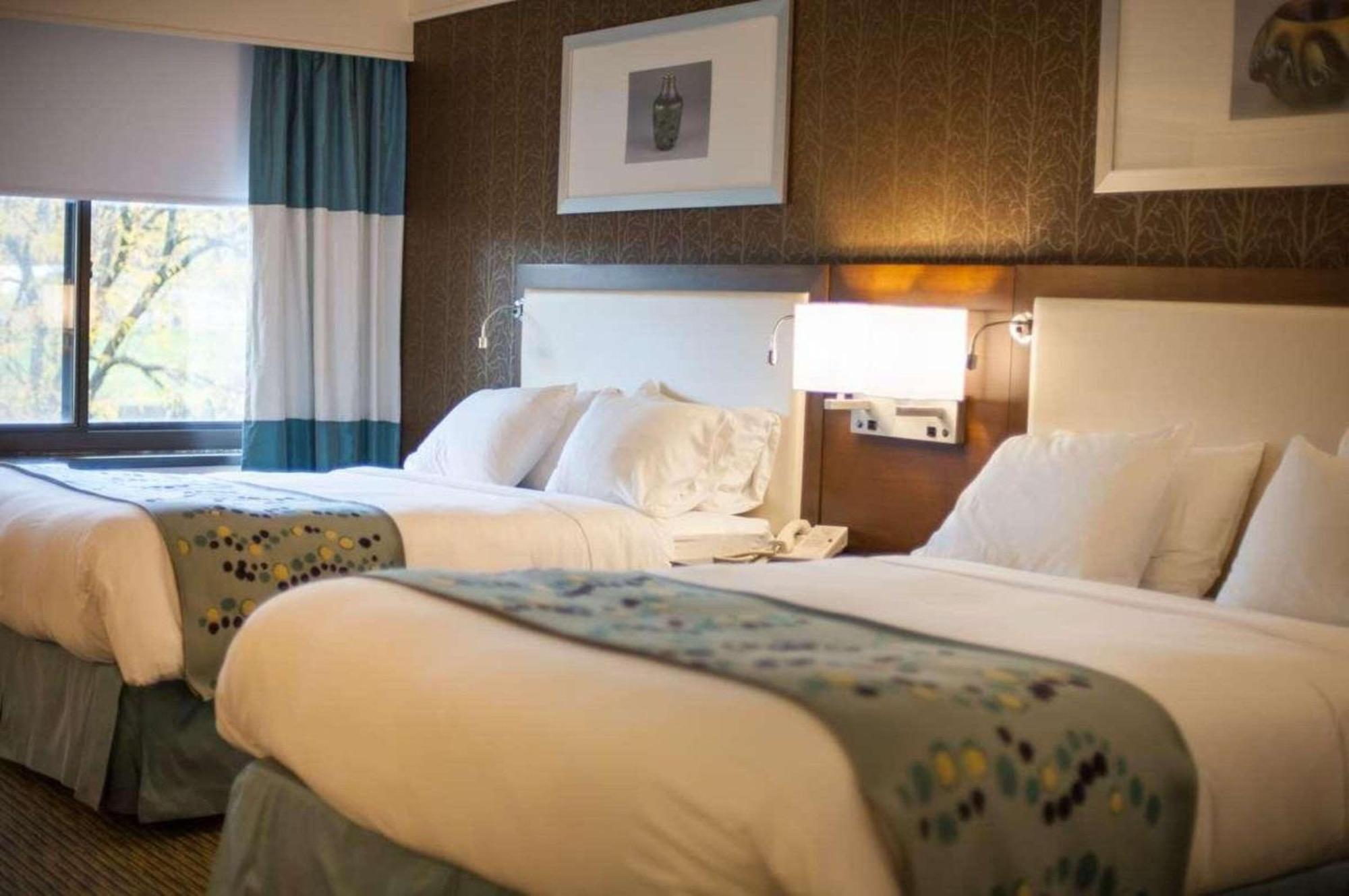 Radisson Hotel Корнинг Екстериор снимка